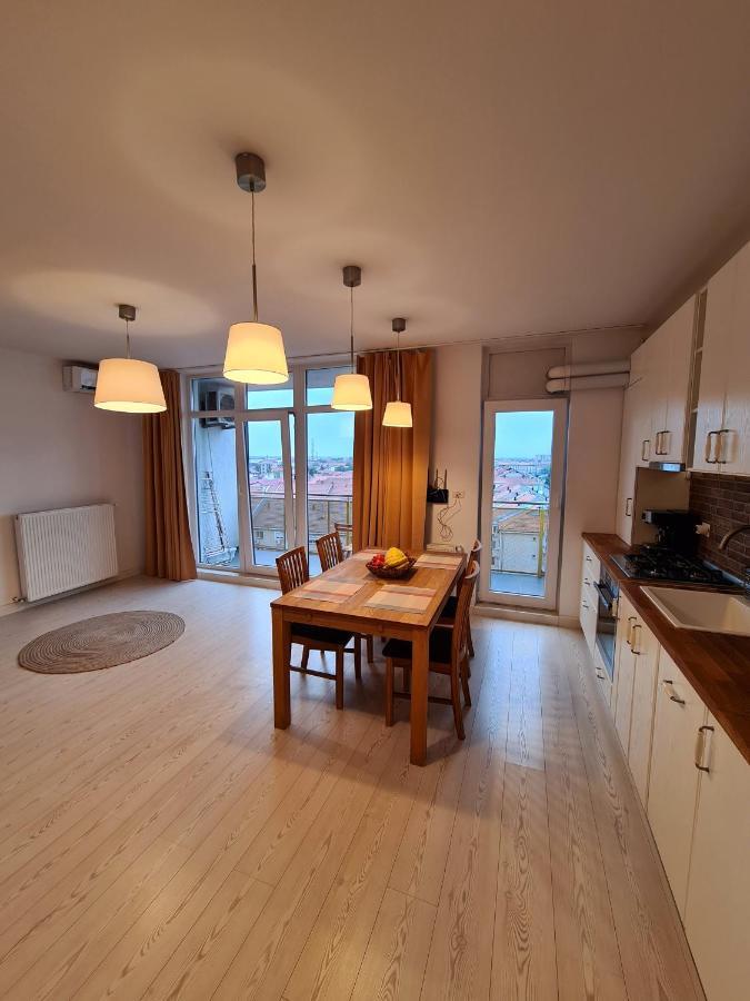 Apartament Urbana Arad Bagian luar foto