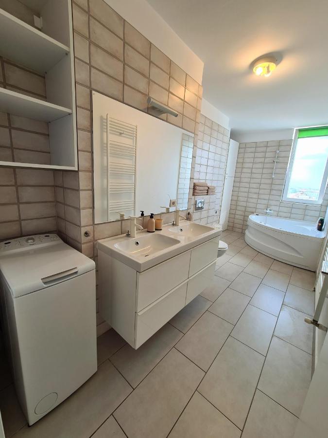 Apartament Urbana Arad Bagian luar foto